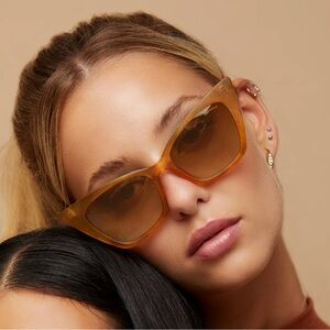 BRAND NEW IN CASE - Top Foxx Sunglasses